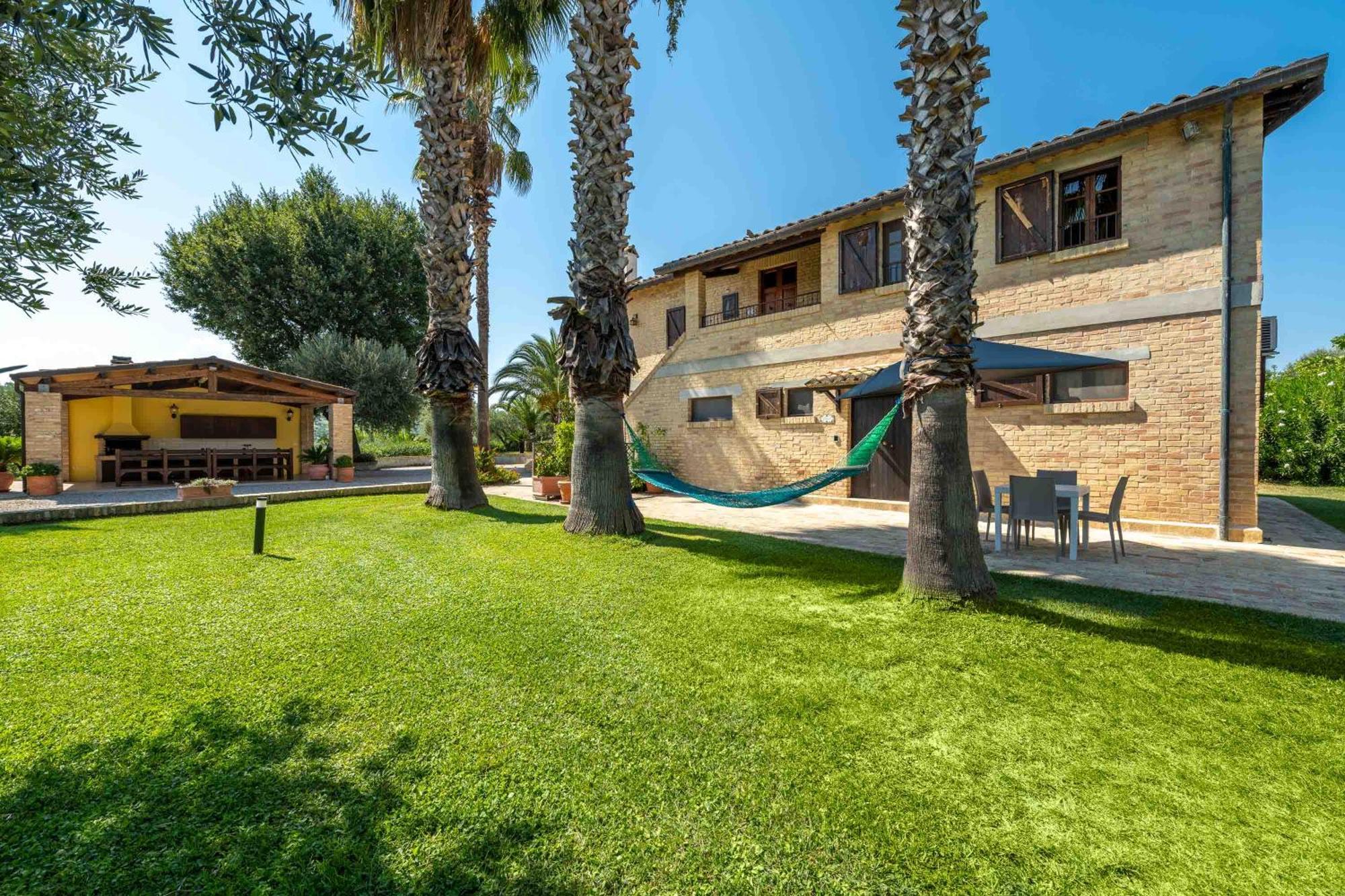 Villa Iulia - Vibra Controguerra Exterior photo